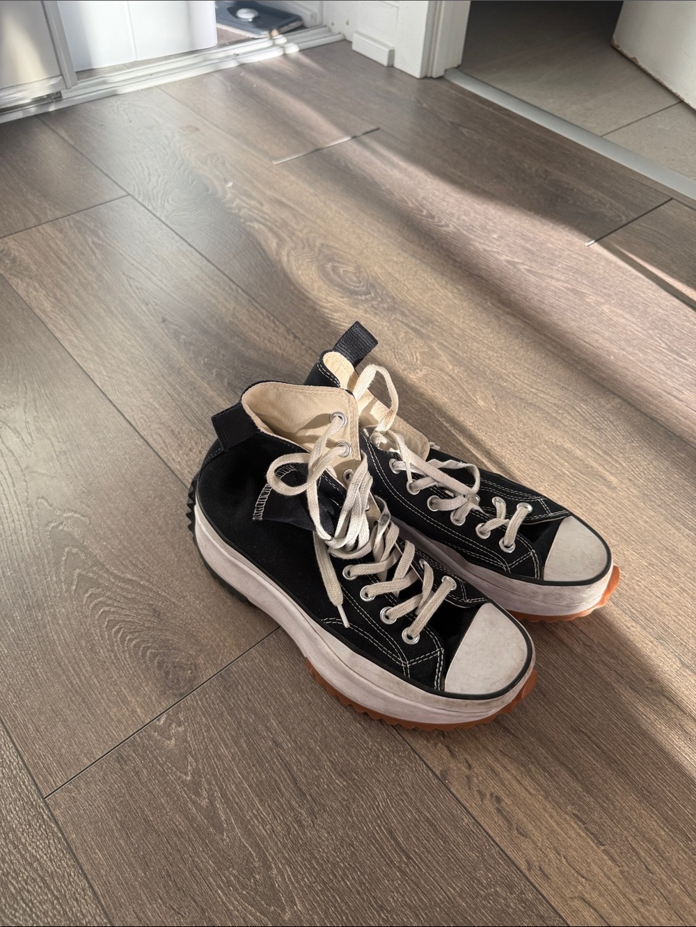Black Converse Run Star Hike Platform sneakers